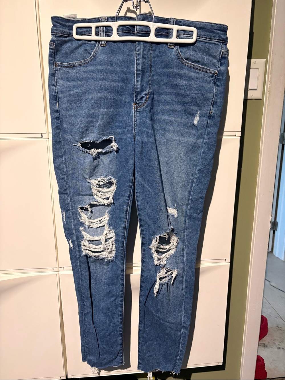 American Eagle Outfitters Women's Distressed Skinny Jeans - Blue